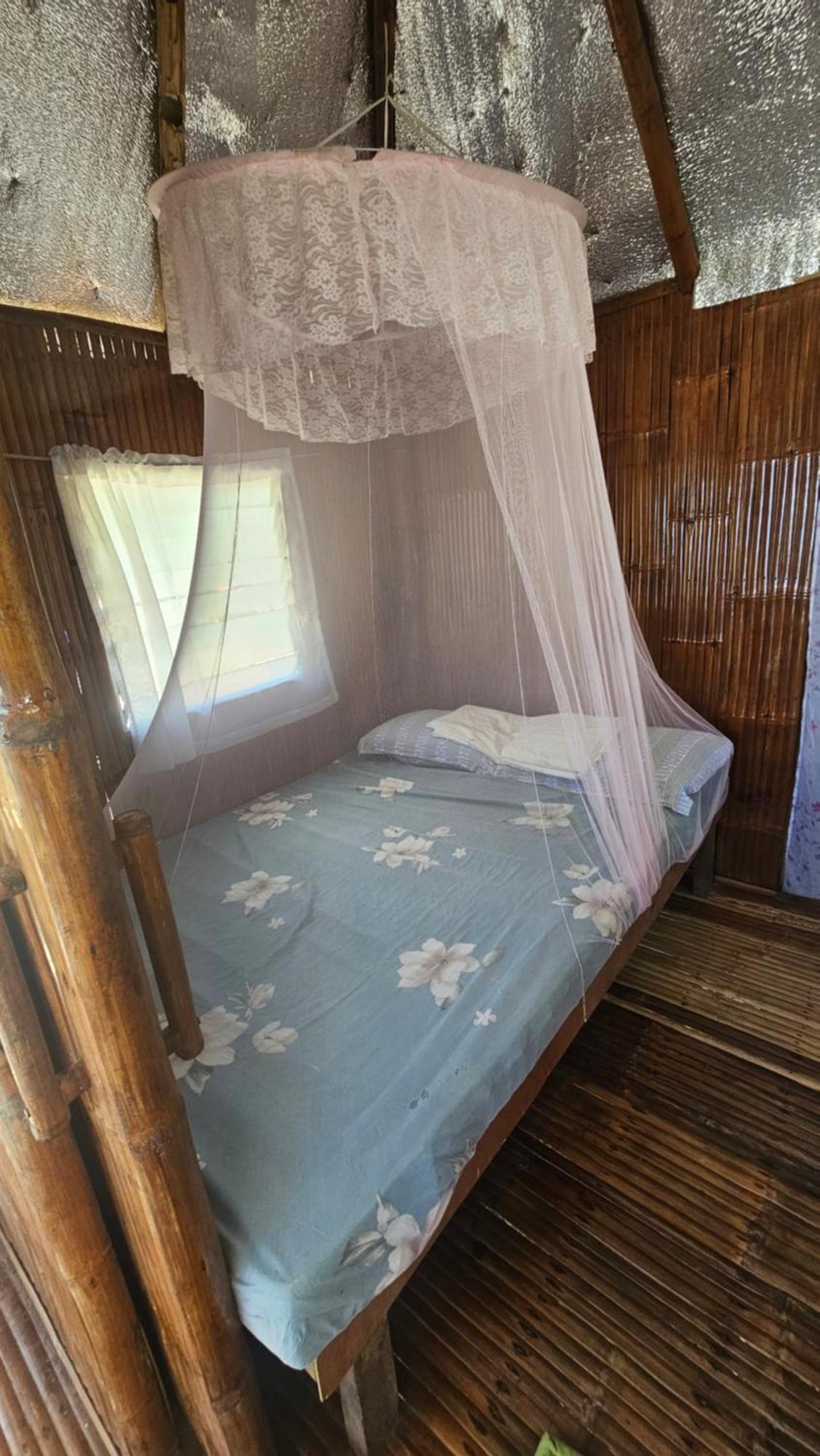 אל נידו Floresitas Beach Resort מראה חיצוני תמונה