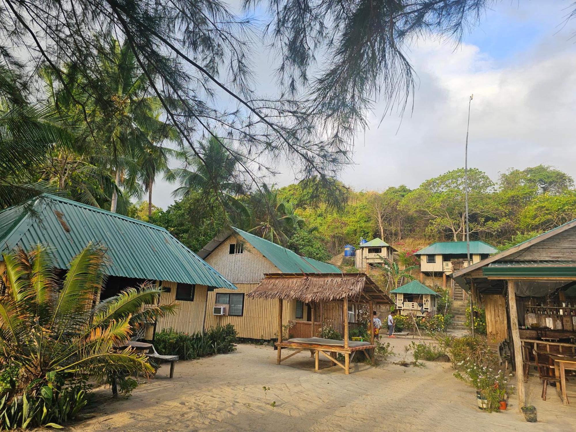 אל נידו Floresitas Beach Resort מראה חיצוני תמונה