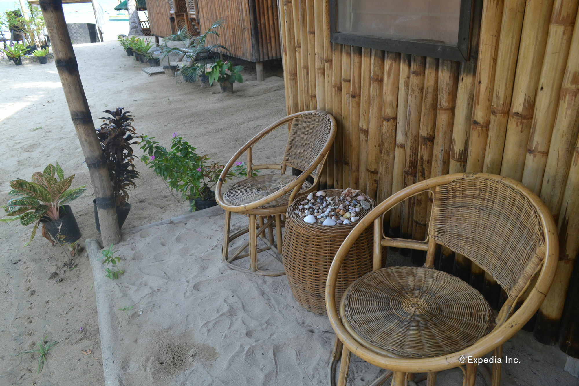 אל נידו Floresitas Beach Resort מראה חיצוני תמונה
